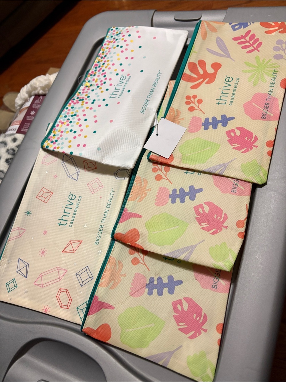 NWT Thrive Causemetics Pastel Confetti & Tropical Print Zip Pouches